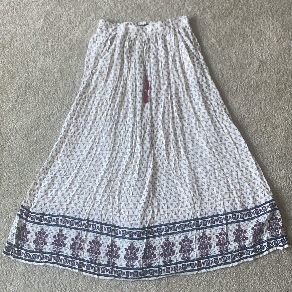 Like new Zara maxi skirt